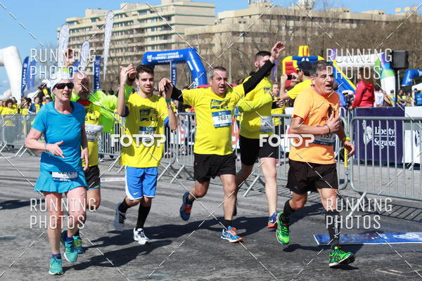 Buy your photos of the eventDia Pai 2018 on Fotop