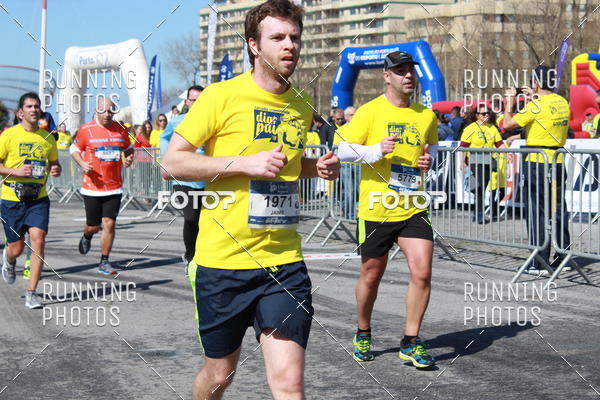 Buy your photos of the eventDia Pai 2018 on Fotop