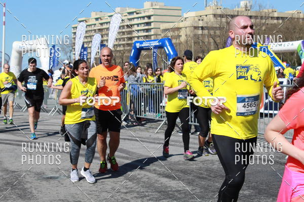 Buy your photos of the eventDia Pai 2018 on Fotop