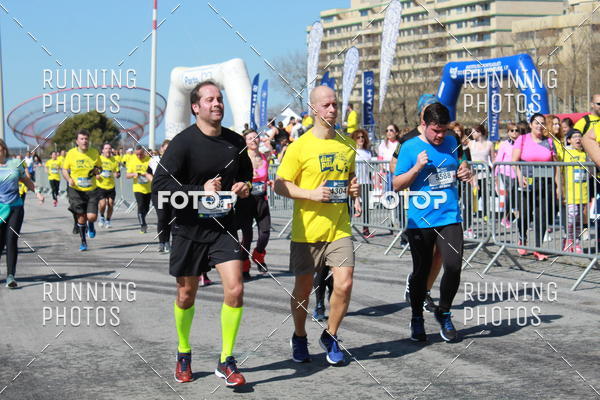 Buy your photos of the eventDia Pai 2018 on Fotop