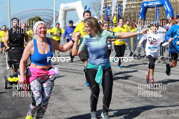 Buy your photos of the eventDia Pai 2018 on Fotop