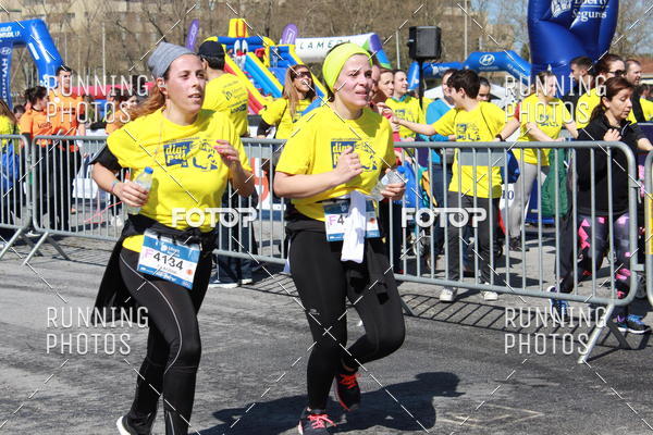 Buy your photos of the eventDia Pai 2018 on Fotop