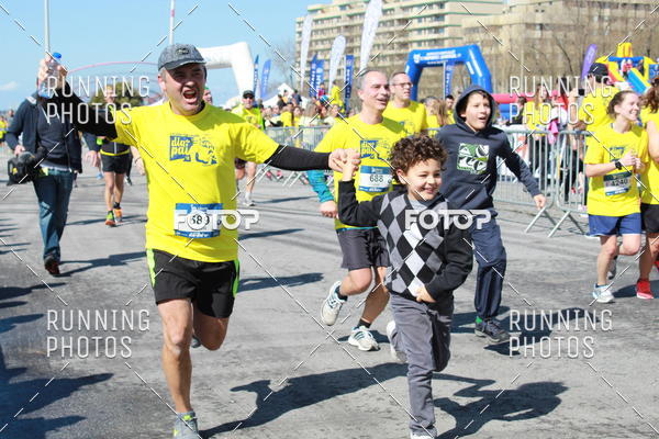 Buy your photos of the eventDia Pai 2018 on Fotop