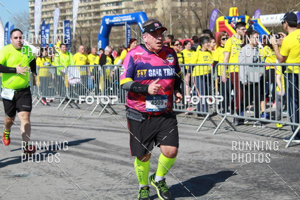 Buy your photos of the eventDia Pai 2018 on Fotop