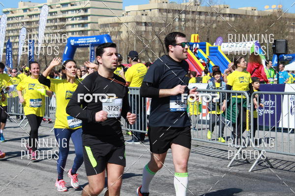 Buy your photos of the eventDia Pai 2018 on Fotop