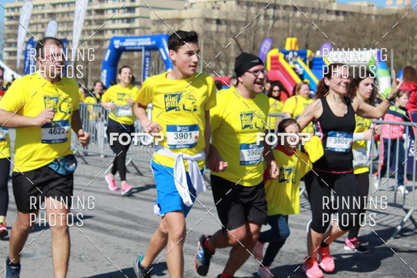 Buy your photos of the eventDia Pai 2018 on Fotop