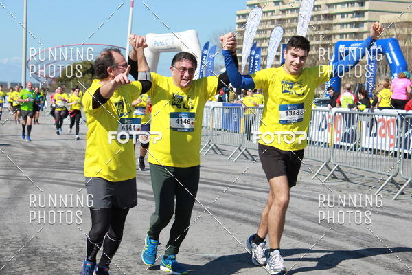 Buy your photos of the eventDia Pai 2018 on Fotop