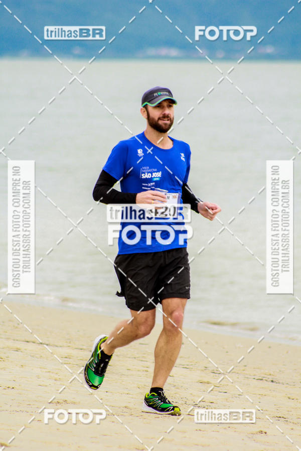 Buy your photos of the eventCircuito Trail Run Praias - Etapa Daniela on Fotop