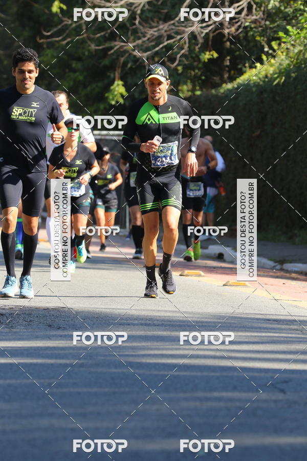 Buy your photos of the eventSP City Marathon on Fotop