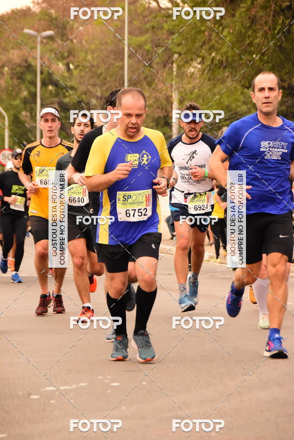 Buy your photos of the eventSP City Marathon on Fotop