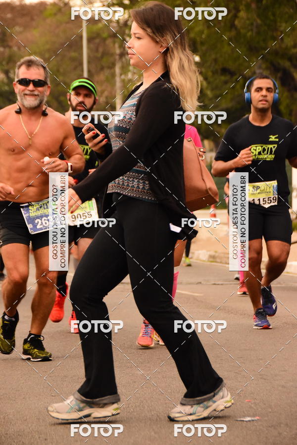 Buy your photos of the eventSP City Marathon on Fotop