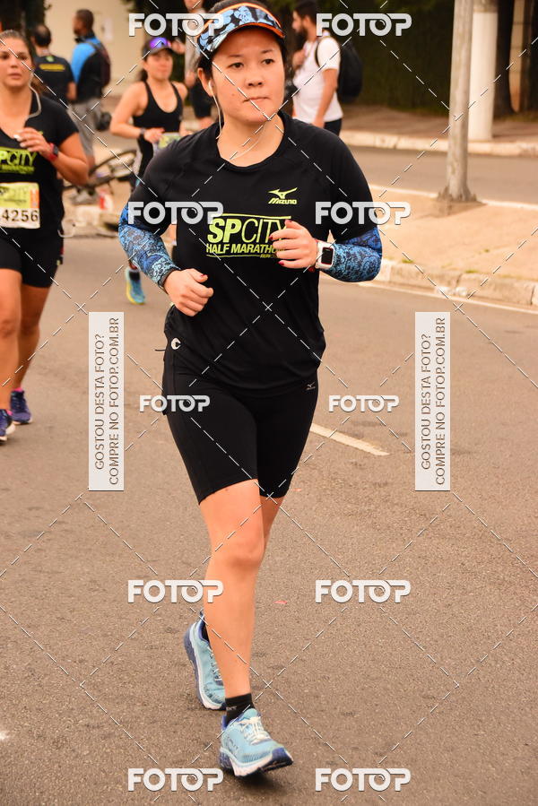 Buy your photos of the eventSP City Marathon on Fotop