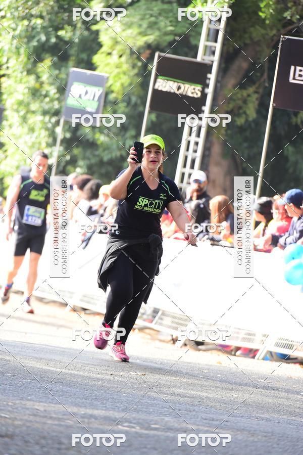 Buy your photos of the eventSP City Marathon on Fotop