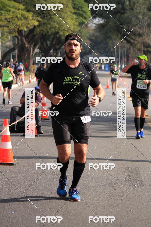 Buy your photos of the eventSP City Marathon on Fotop