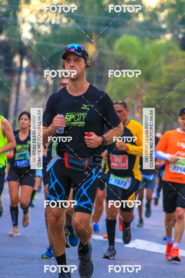 Buy your photos of the eventSP City Marathon on Fotop