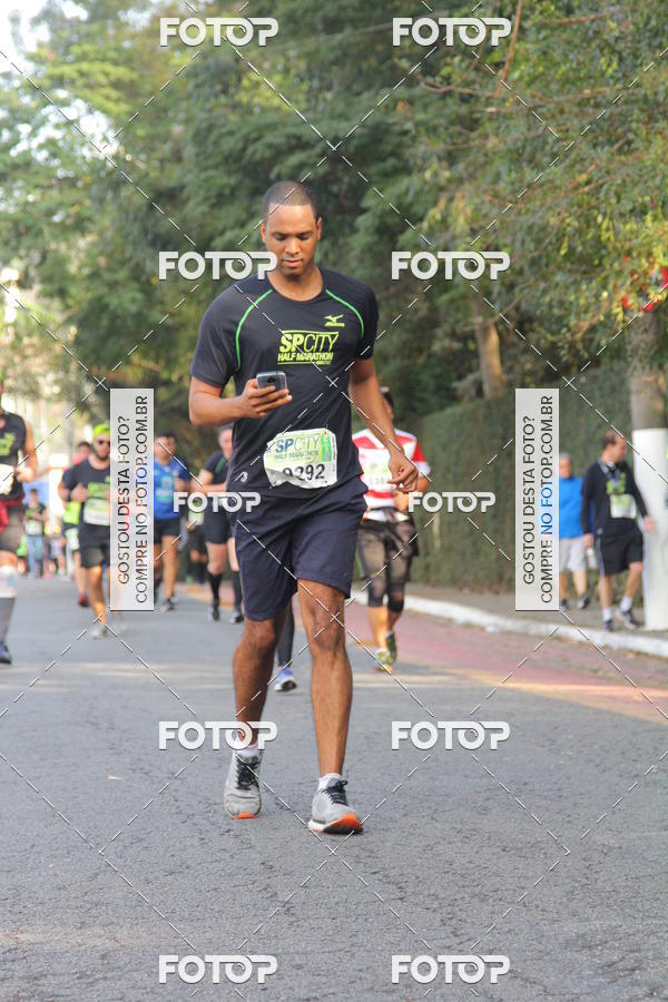 Buy your photos of the eventSP City Marathon on Fotop