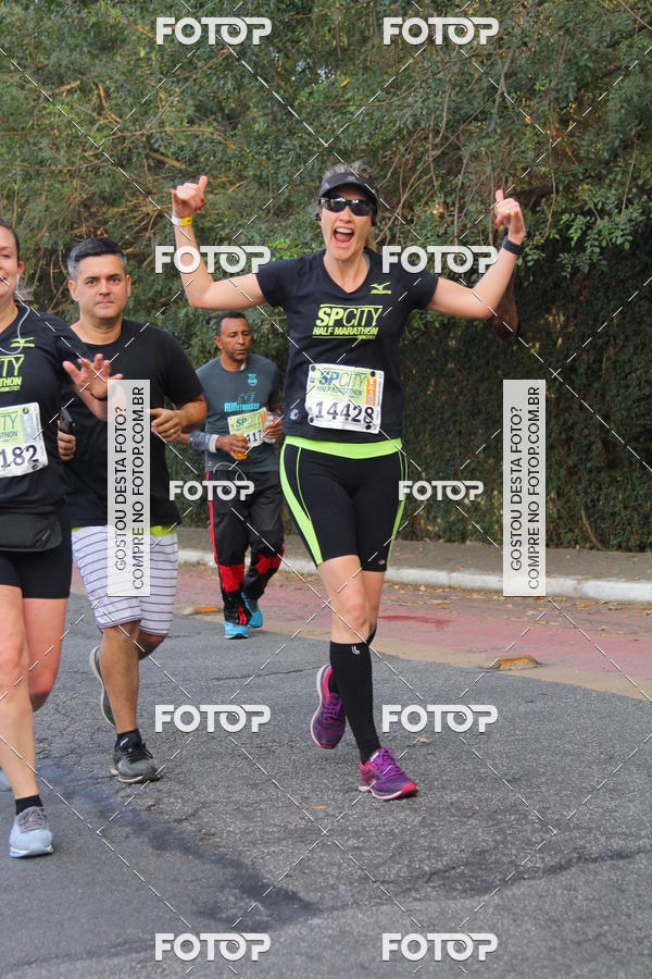 Buy your photos of the eventSP City Marathon on Fotop