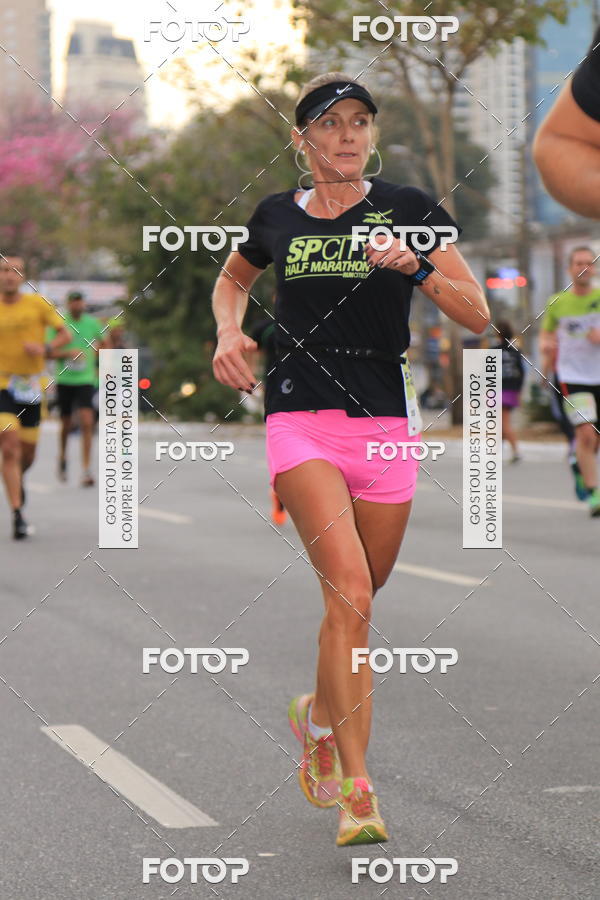 Buy your photos of the eventSP City Marathon on Fotop