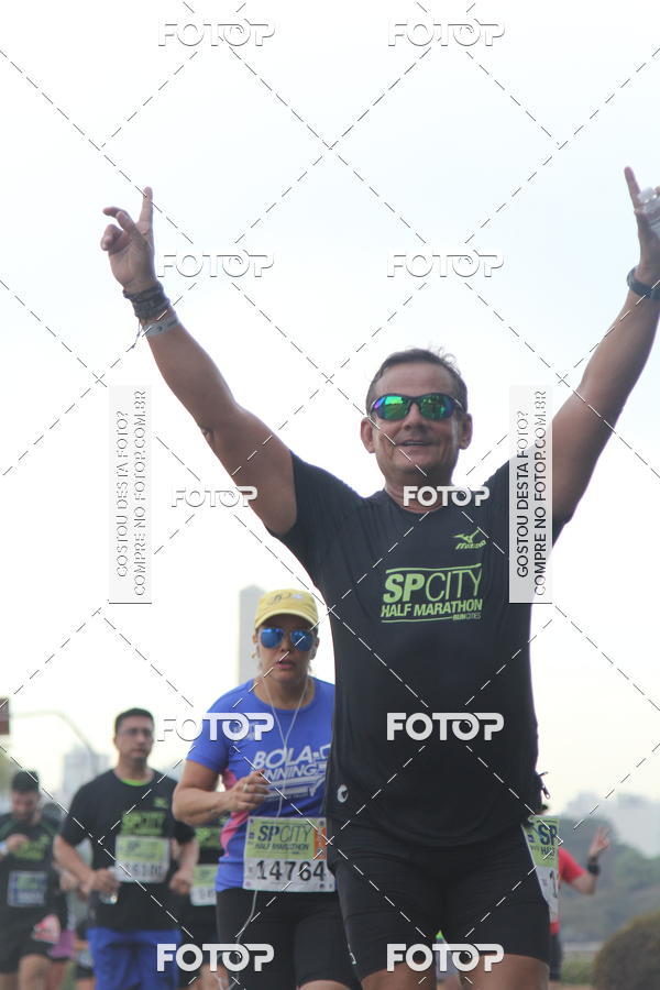 Buy your photos of the eventSP City Marathon on Fotop