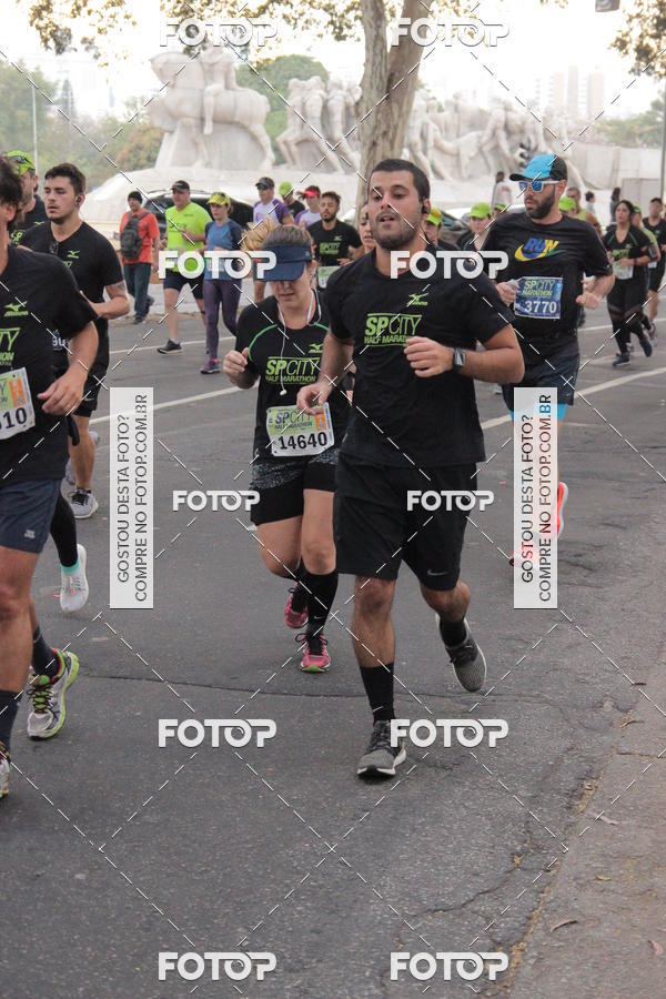 Buy your photos of the eventSP City Marathon on Fotop