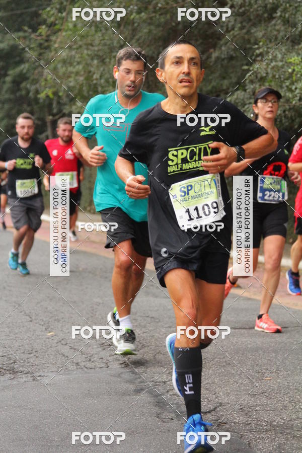 Buy your photos of the eventSP City Marathon on Fotop