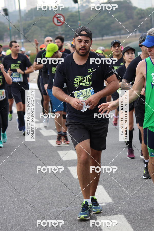 Buy your photos of the eventSP City Marathon on Fotop