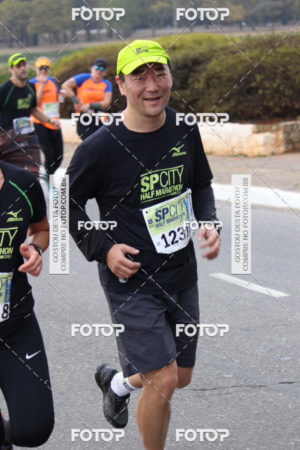 Buy your photos of the eventSP City Marathon on Fotop