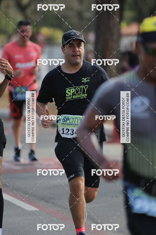 Buy your photos of the eventSP City Marathon on Fotop