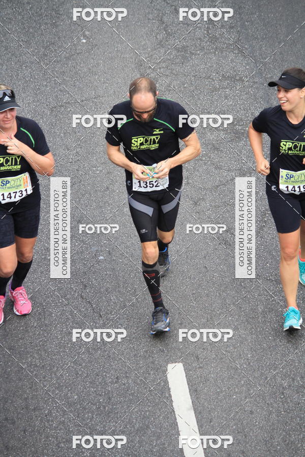 Buy your photos of the eventSP City Marathon on Fotop