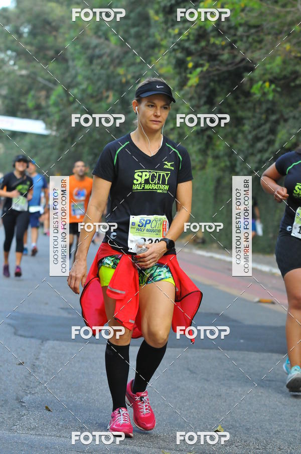 Buy your photos of the eventSP City Marathon on Fotop