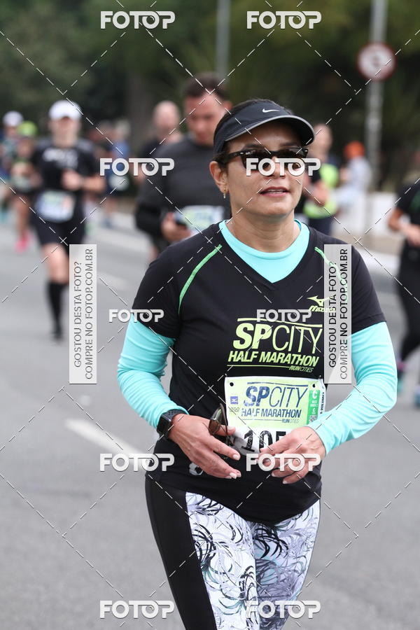 Buy your photos of the eventSP City Marathon on Fotop