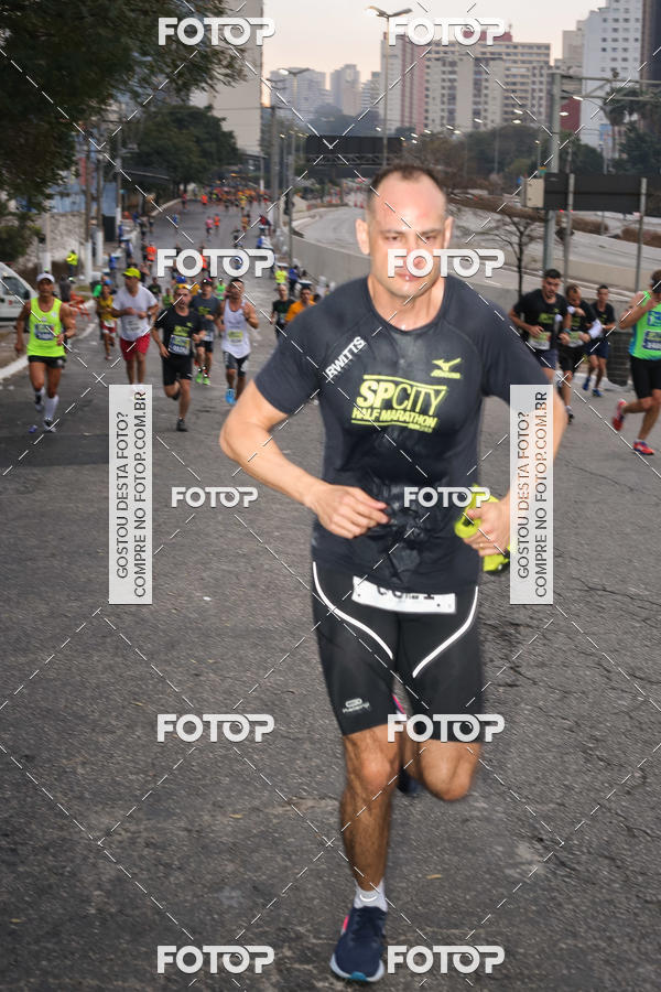 Buy your photos of the eventSP City Marathon on Fotop