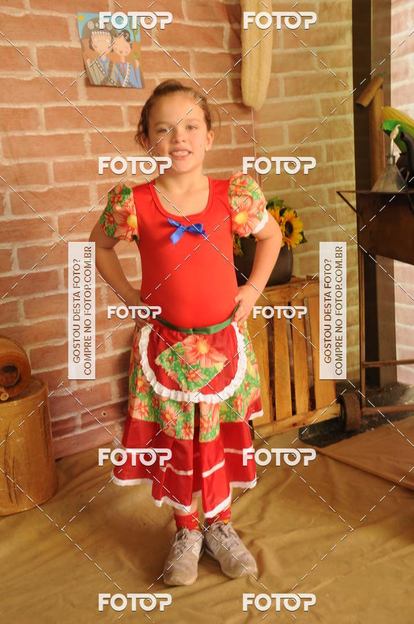 Buy your photos of the eventFESTA JUNINA CURUMIM on Fotop