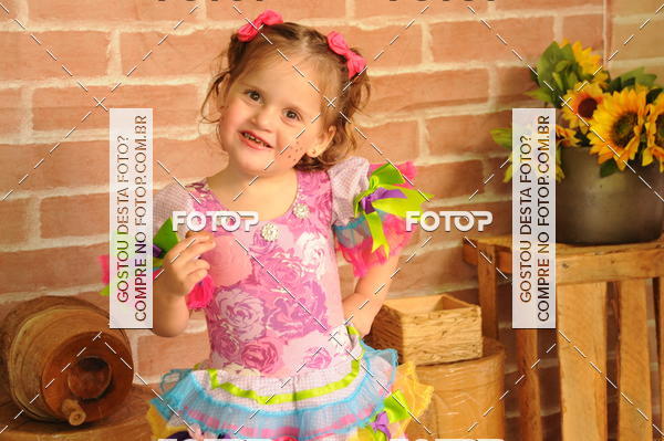 Buy your photos of the eventFESTA JUNINA CURUMIM on Fotop