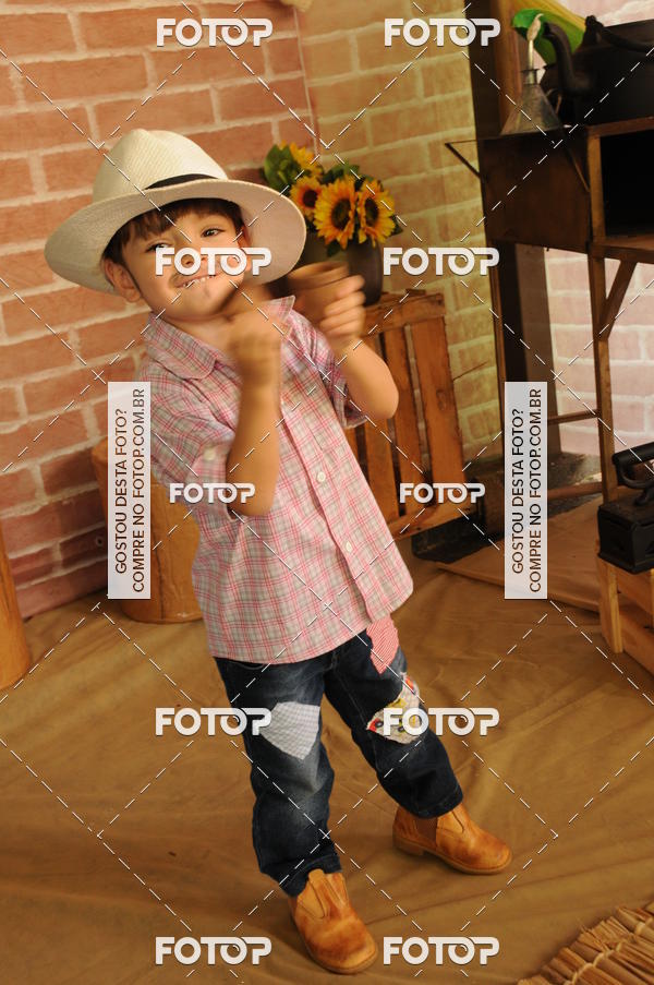 Buy your photos of the eventFESTA JUNINA CURUMIM on Fotop