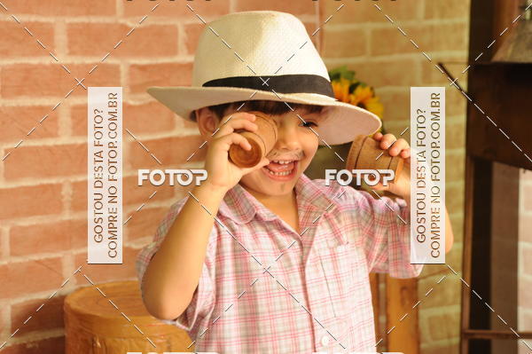 Buy your photos of the eventFESTA JUNINA CURUMIM on Fotop