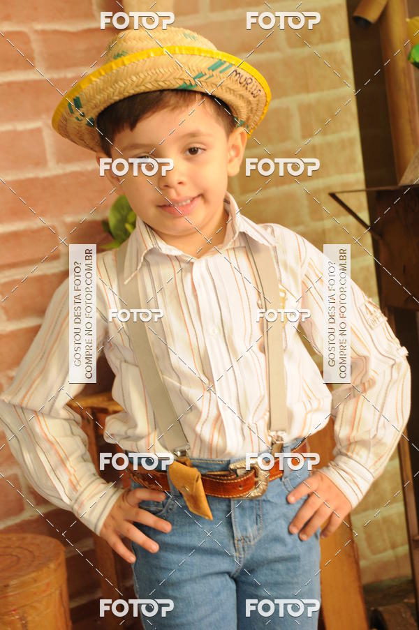 Buy your photos of the eventFESTA JUNINA CURUMIM on Fotop