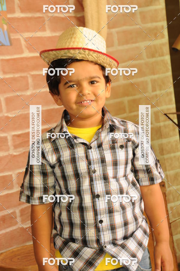 Buy your photos of the eventFESTA JUNINA CURUMIM on Fotop