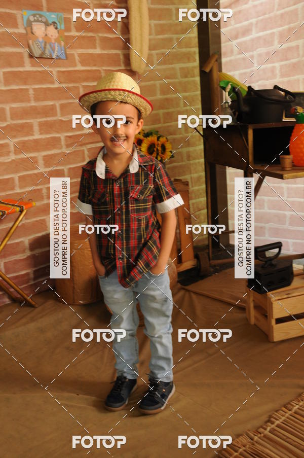 Buy your photos of the eventFESTA JUNINA CURUMIM on Fotop