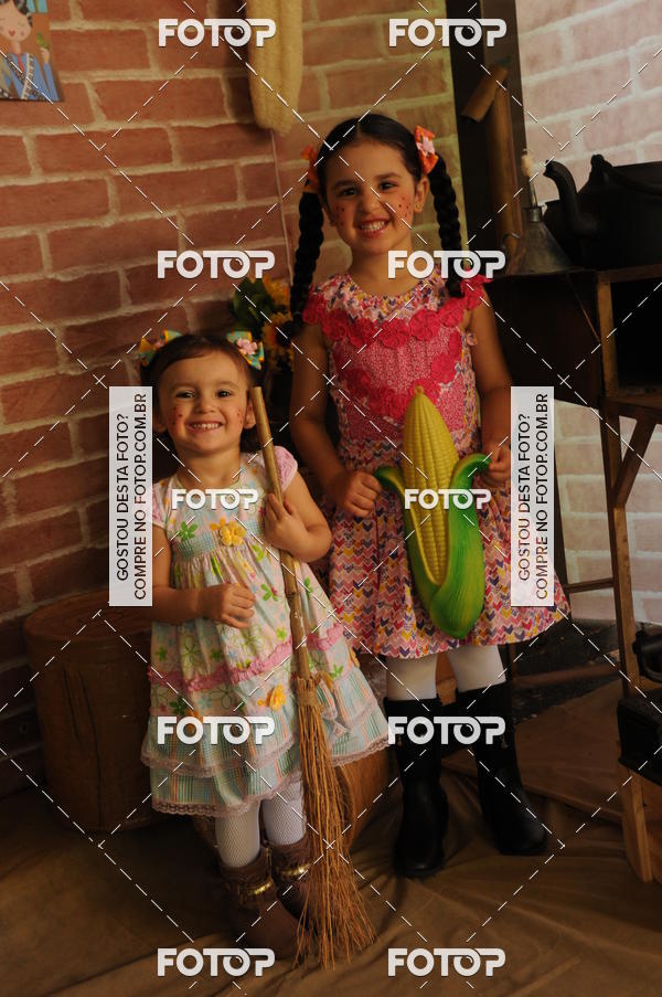 Buy your photos of the eventFESTA JUNINA CURUMIM on Fotop