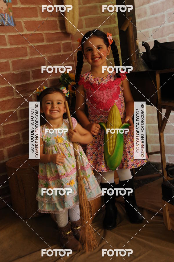 Buy your photos of the eventFESTA JUNINA CURUMIM on Fotop