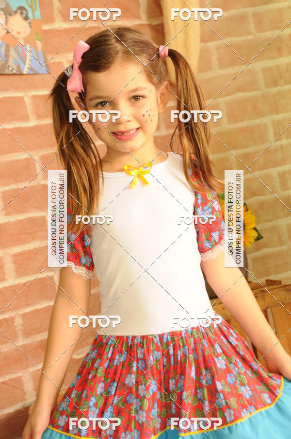 Buy your photos of the eventFESTA JUNINA CURUMIM on Fotop