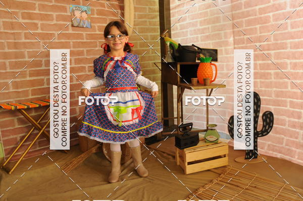 Buy your photos of the eventFESTA JUNINA CURUMIM on Fotop