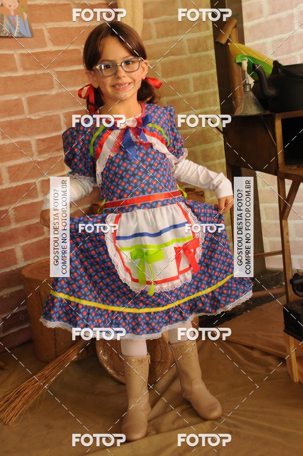 Buy your photos of the eventFESTA JUNINA CURUMIM on Fotop
