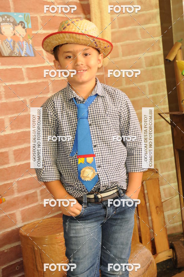 Buy your photos of the eventFESTA JUNINA CURUMIM on Fotop