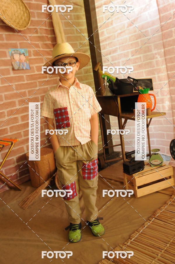 Buy your photos of the eventFESTA JUNINA CURUMIM on Fotop