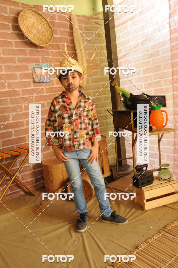 Buy your photos of the eventFESTA JUNINA CURUMIM on Fotop