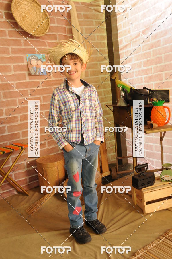 Buy your photos of the eventFESTA JUNINA CURUMIM on Fotop