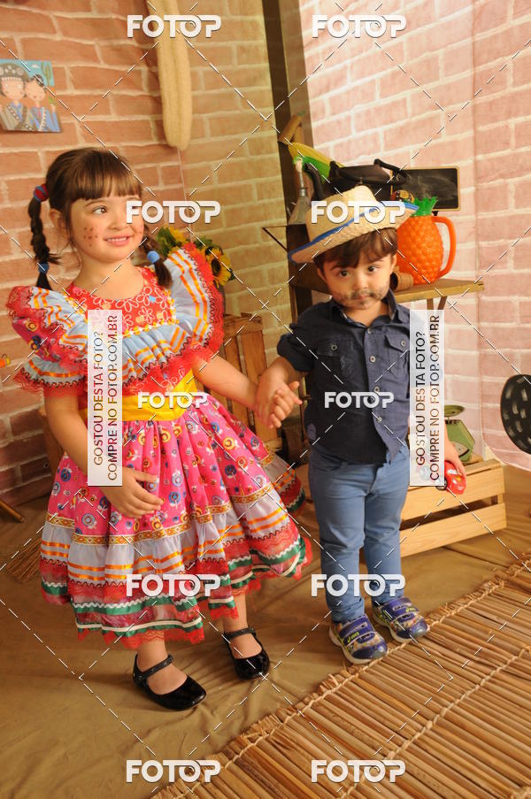 Buy your photos of the eventFESTA JUNINA CURUMIM on Fotop