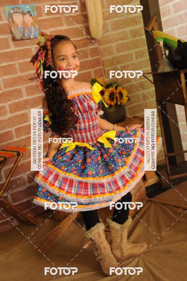 Buy your photos of the eventFESTA JUNINA CURUMIM on Fotop